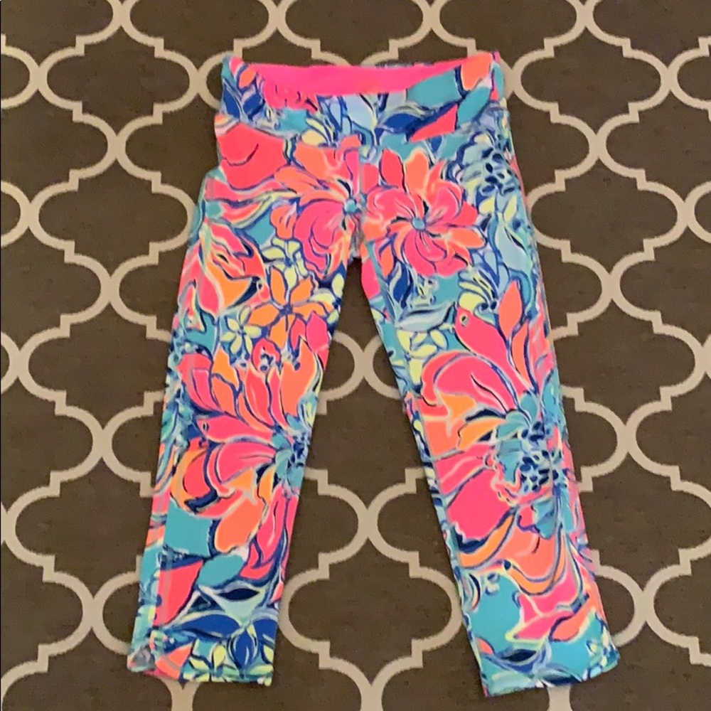 Lilly Pulitzer Luxletic Weekender Crop Breezy Babe